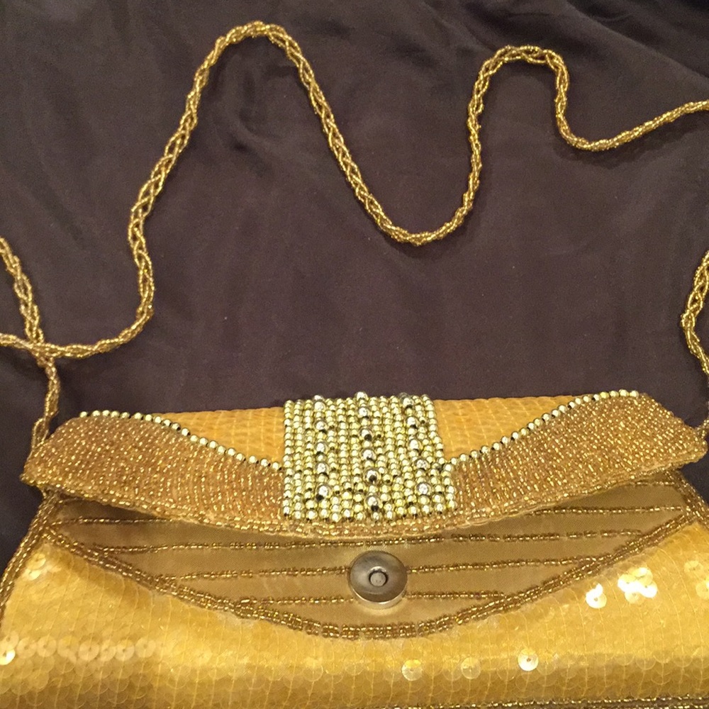 New Gold Beaded/Sequin Evening Bag - Picture 5 of 5